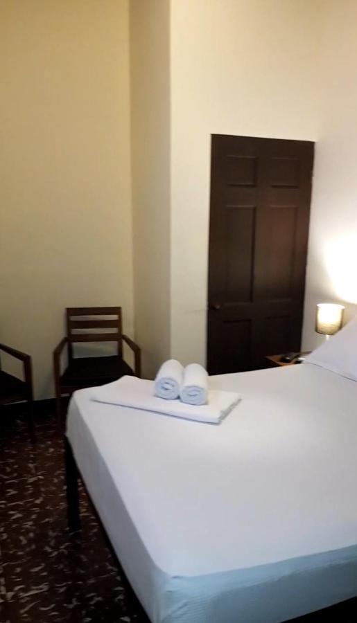 Hostel Dodero Либерия Екстериор снимка