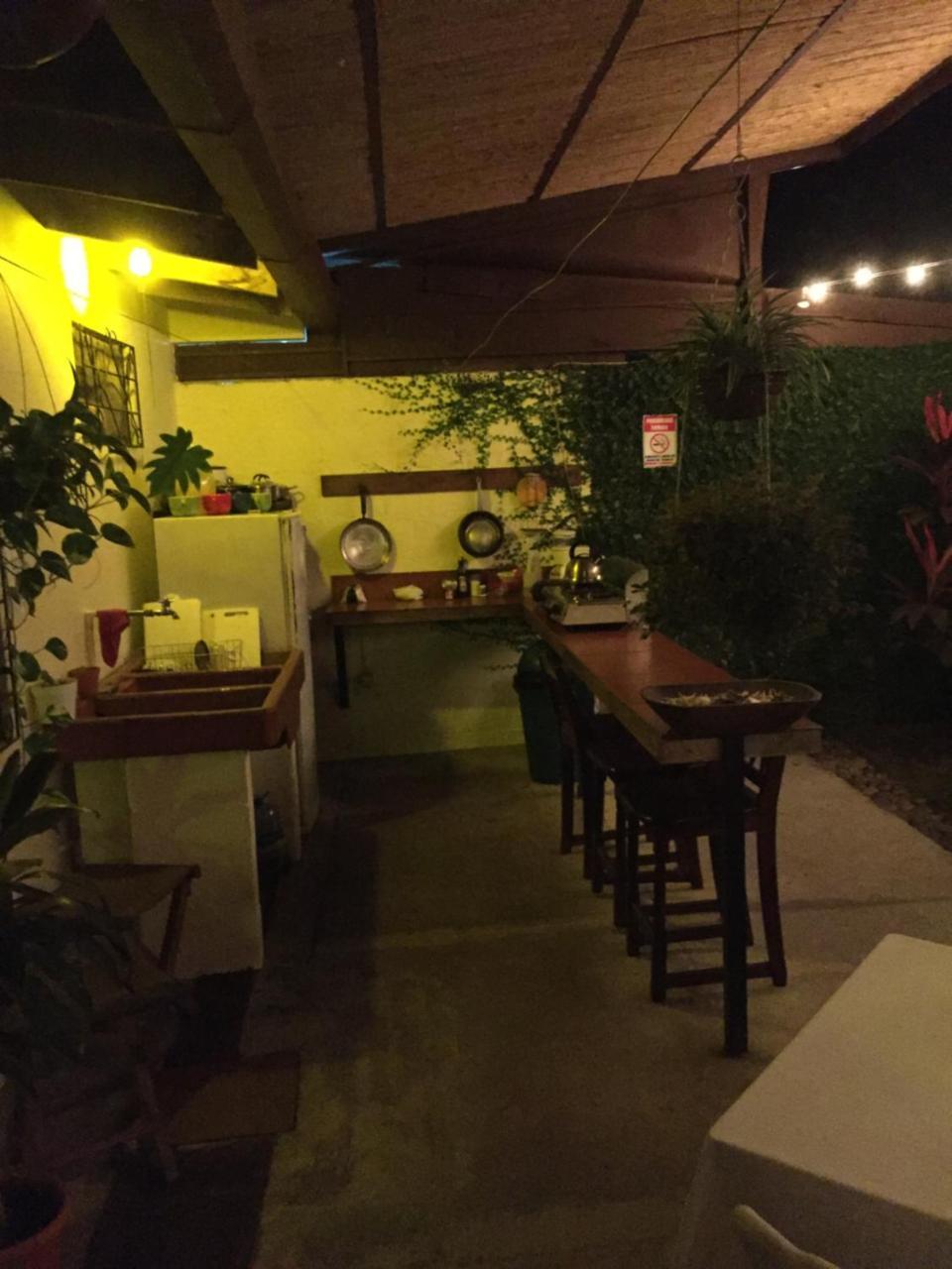 Hostel Dodero Либерия Екстериор снимка